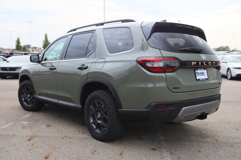 New 2026 Honda Pilot TrailSport image 4