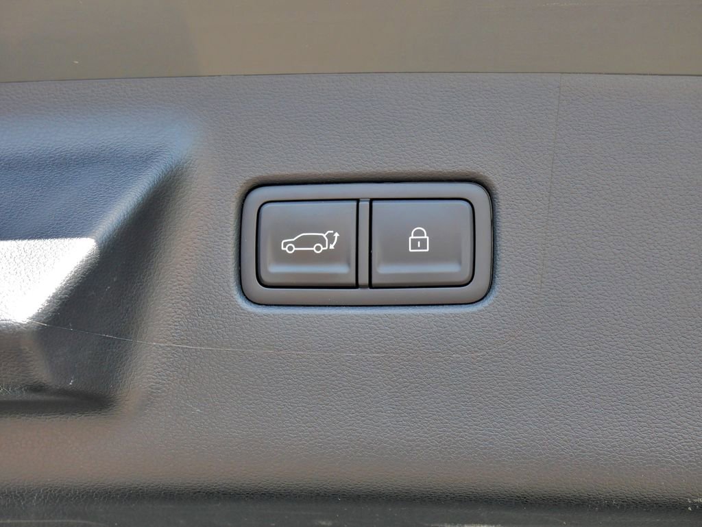 Used 2025 Hyundai Santa Fe Limited image 20