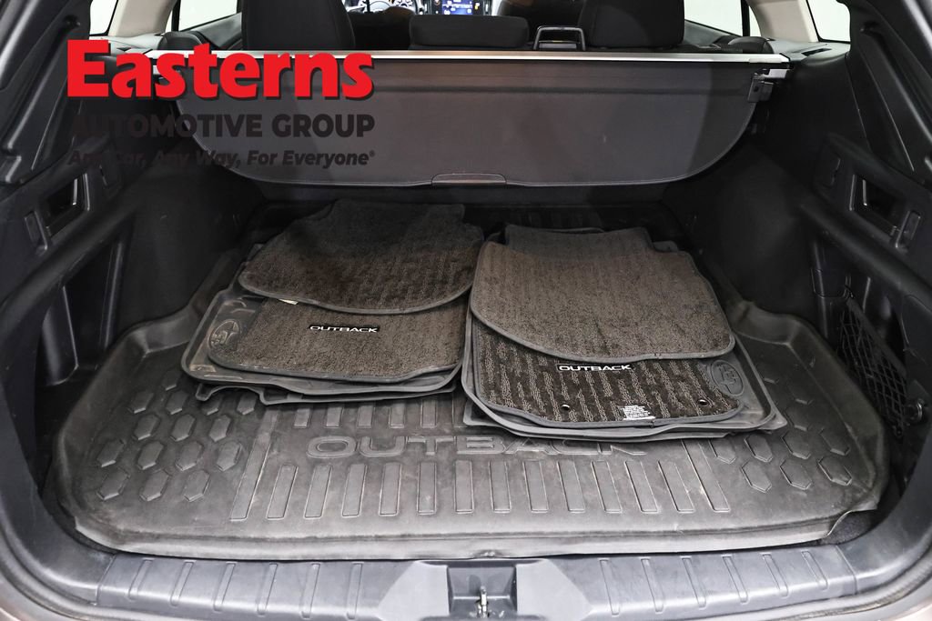 Used 2022 Subaru Outback Premium AWD/4WD image 9