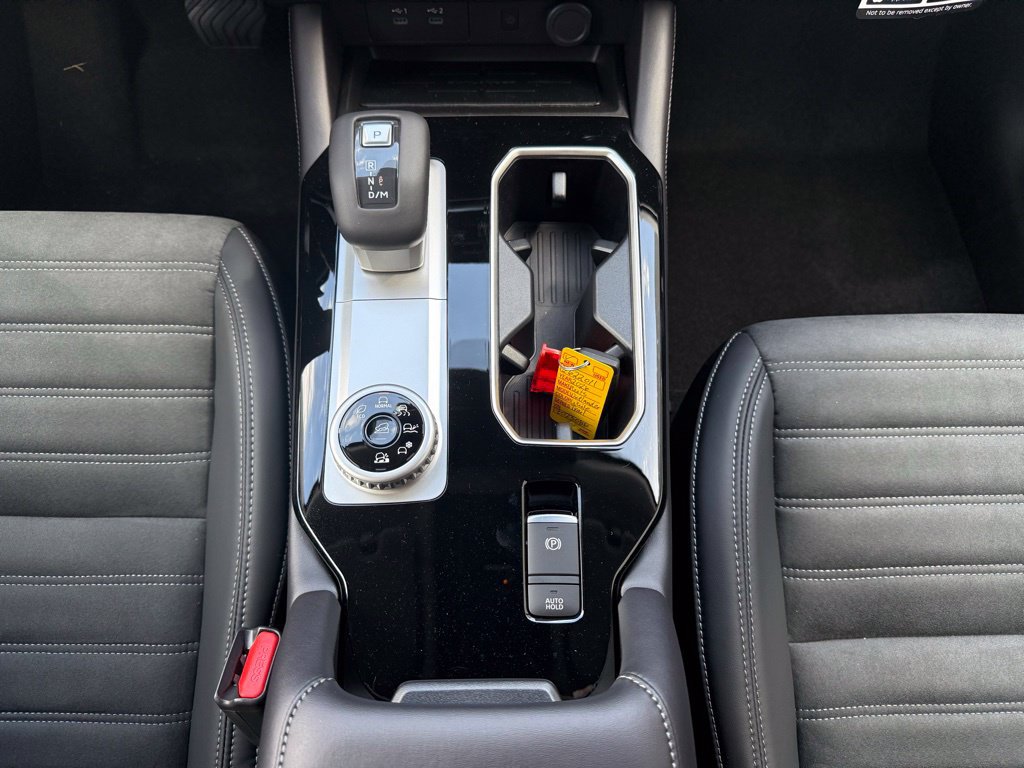 New 2026 Mitsubishi Outlander AWD image 17