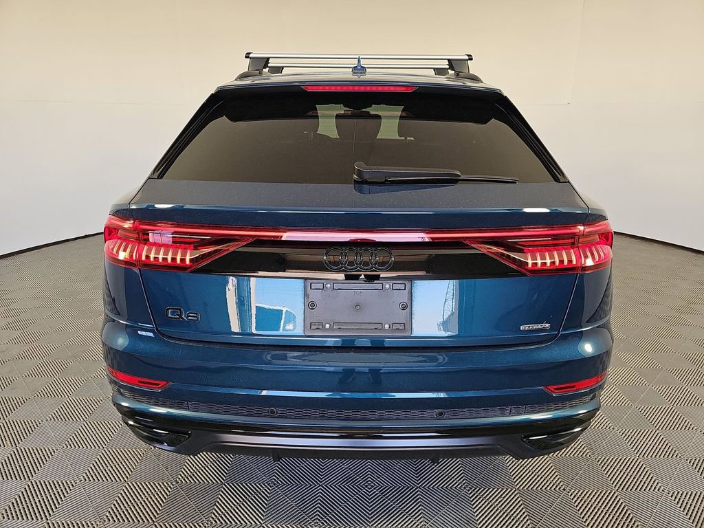 Used 2022 Audi Q8 Premium Plus image 5