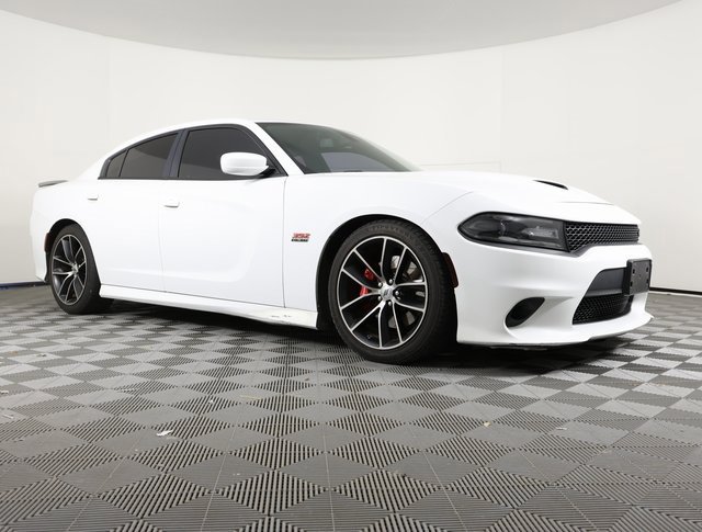 Used 2018 Dodge Charger R/T Scat Pack image 6