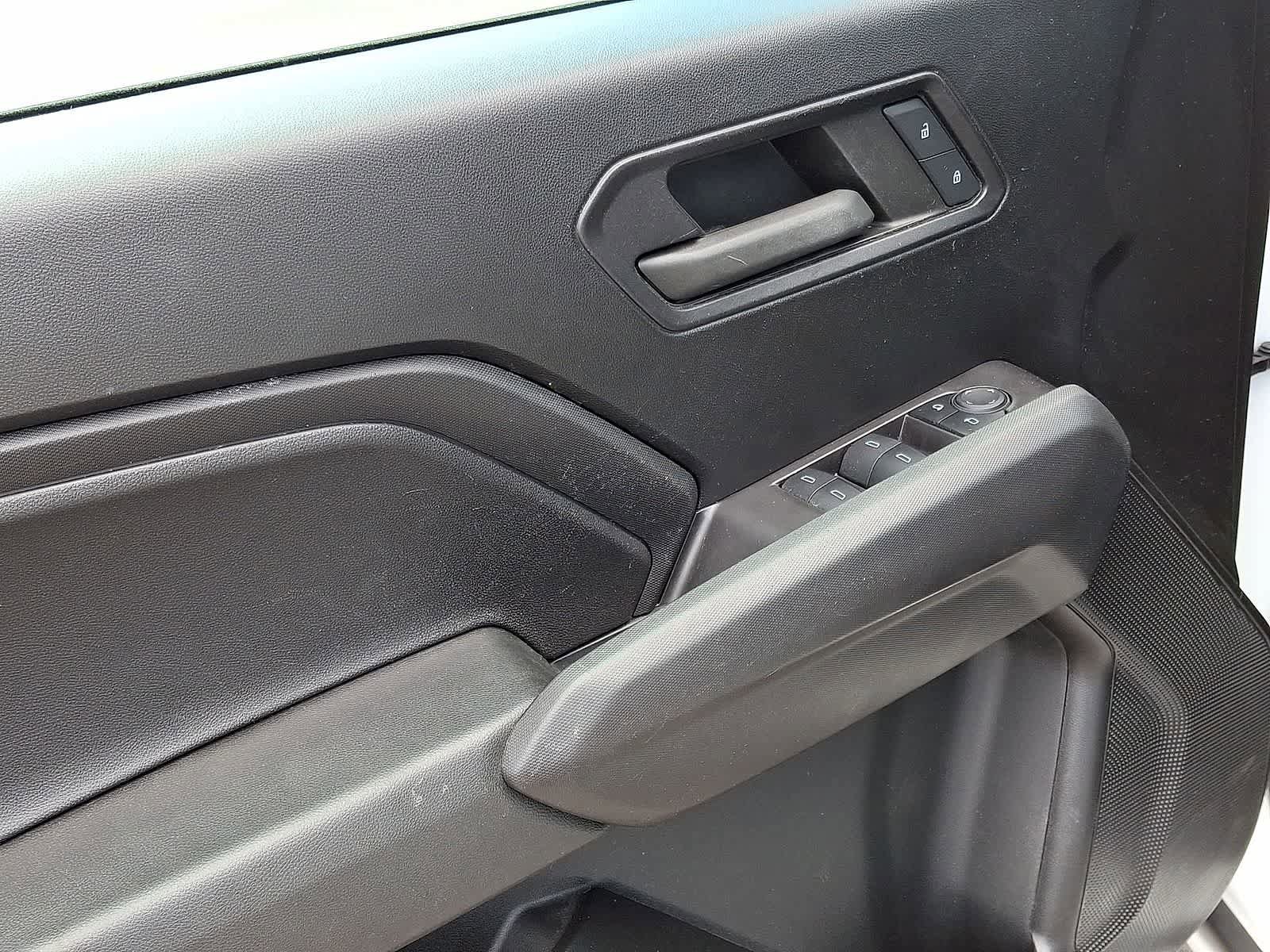 Used 2024 Chevrolet Colorado W/T RWD image 27