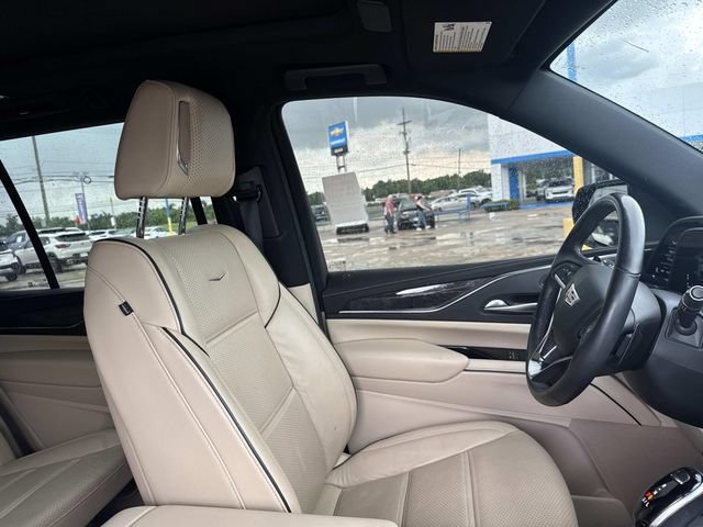 Used 2021 Cadillac Escalade Premium Luxury RWD image 27