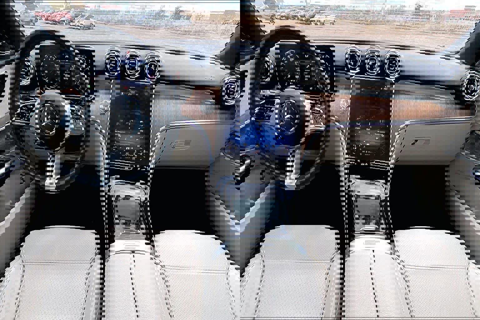 Used 2022 Mercedes-Benz C 300 4MATIC Sedan image 16