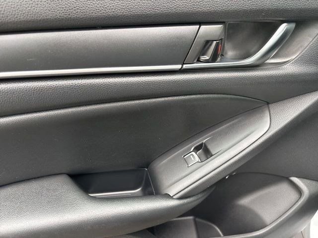 Used 2021 Honda Accord Sport image 29