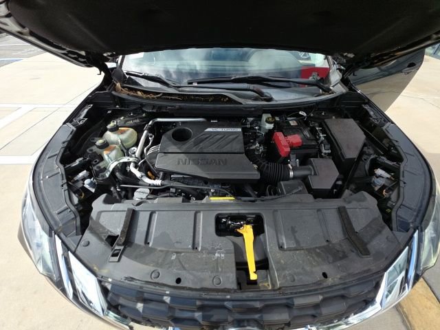 Used 2023 Nissan Rogue S image 27