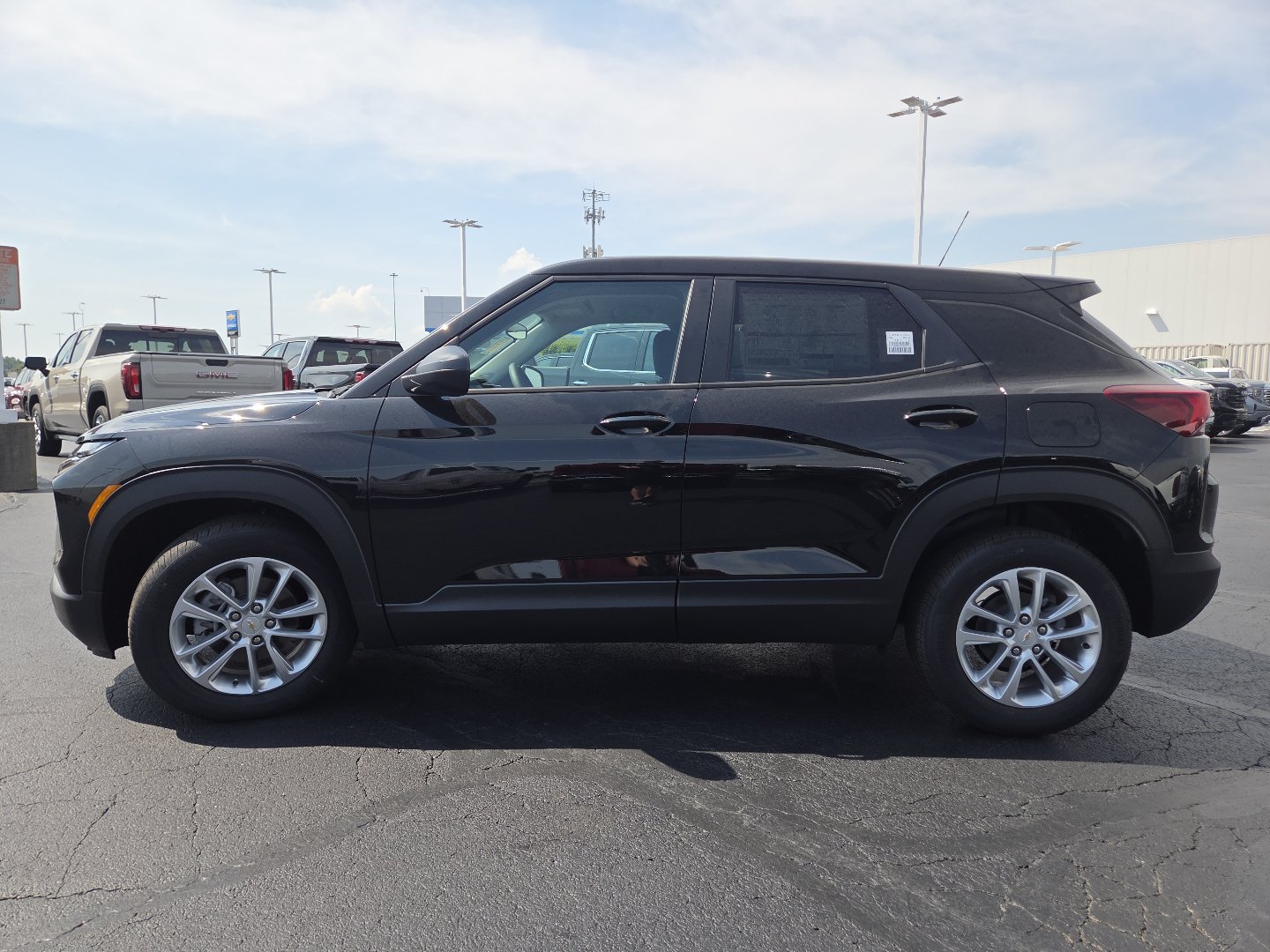 New 2026 Chevrolet TrailBlazer LS w/ LS Convenience Package FWD image 10