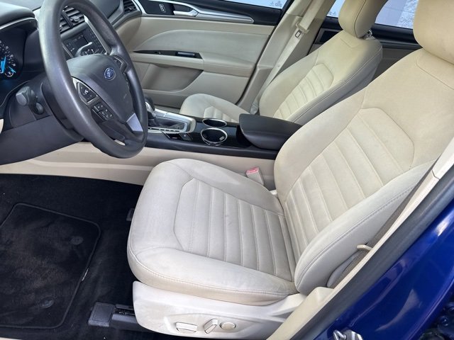 Used 2013 Ford Fusion SE image 24