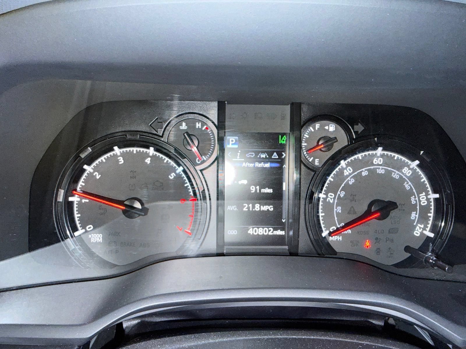 Used 2024 Toyota 4Runner SR5 AWD/4WD image 22