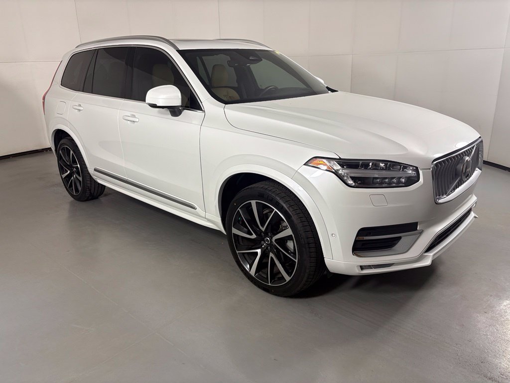 Used 2024 Volvo XC90 B6 Ultimate AWD/4WD image 2