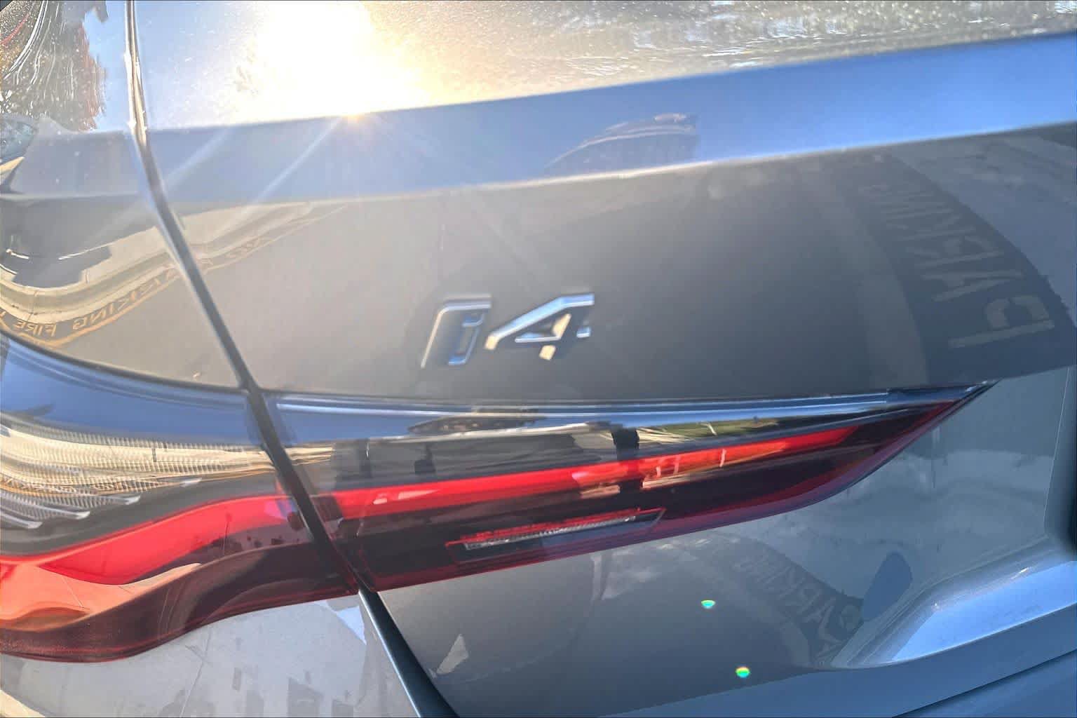 Used 2025 BMW i4 xDrive40i w/ Premium Package AWD/4WD image 32