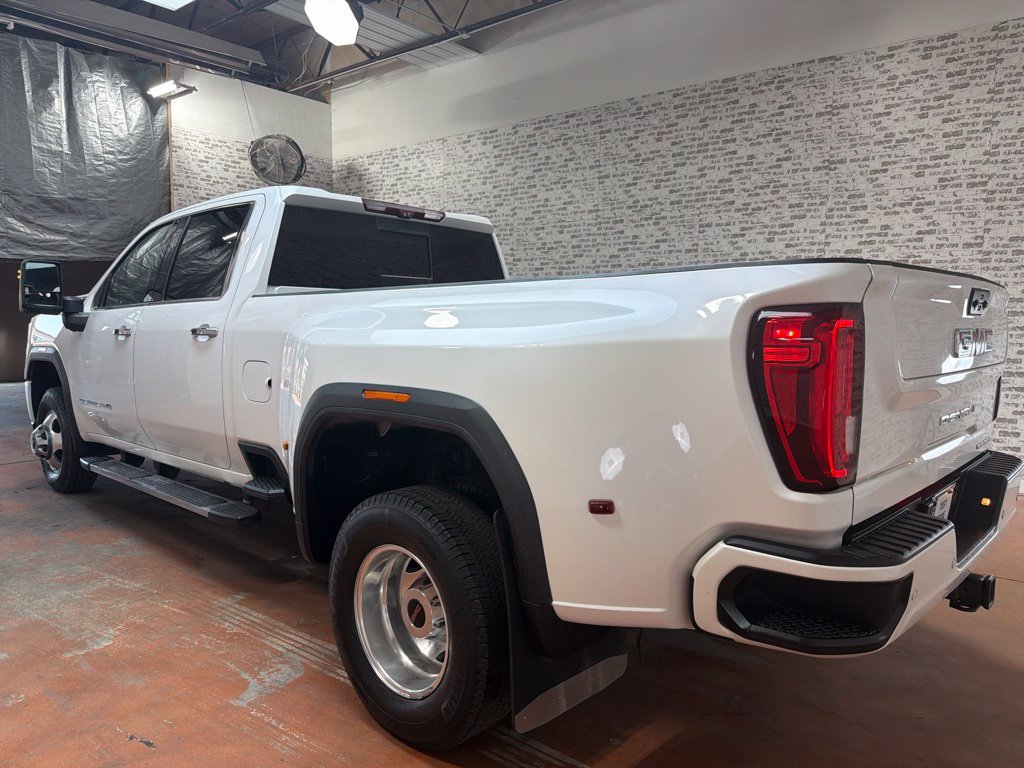 Used 2020 GMC Sierra 3500 Denali w/ Denali Ultimate Package AWD/4WD image 5