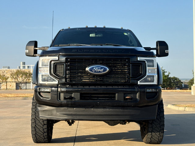 Used 2022 Ford F350 Lariat w/ Lariat Ultimate Package AWD/4WD image 2