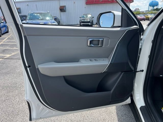 New 2027 Kia Seltos LX FWD image 18