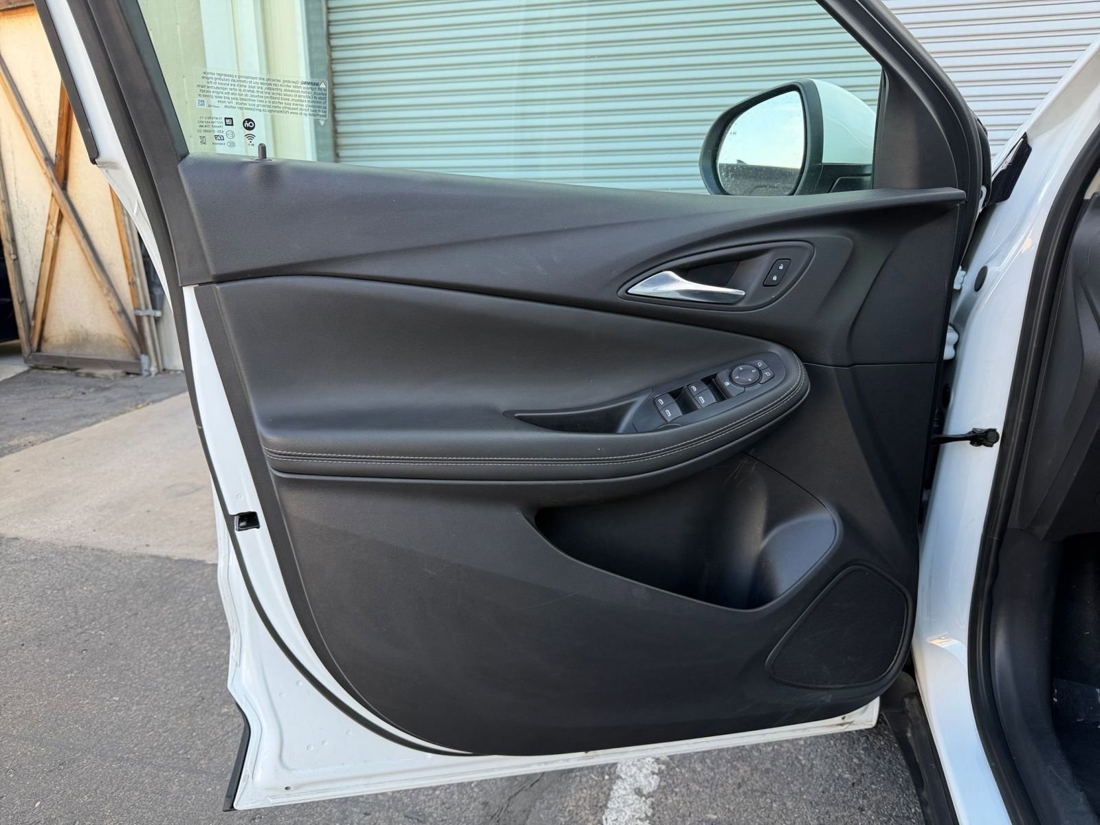 Used 2025 Buick Encore GX Preferred FWD image 18