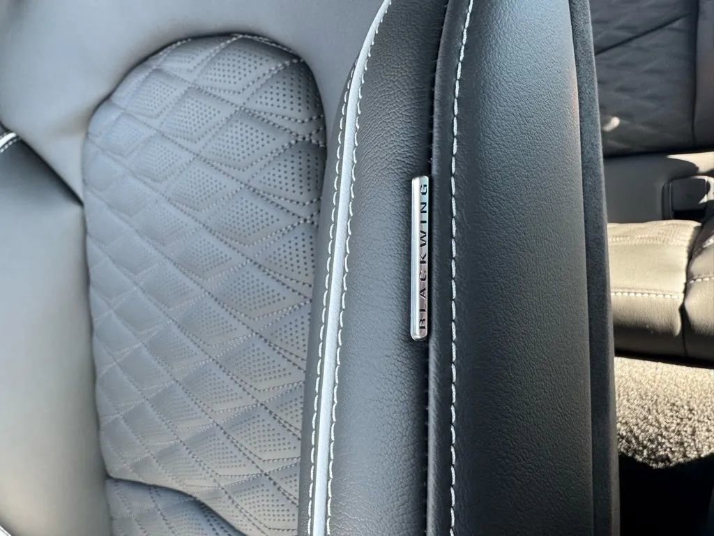 New 2026 Cadillac CT5 V Blackwing w/ Carbon Fiber 1 Package image 31