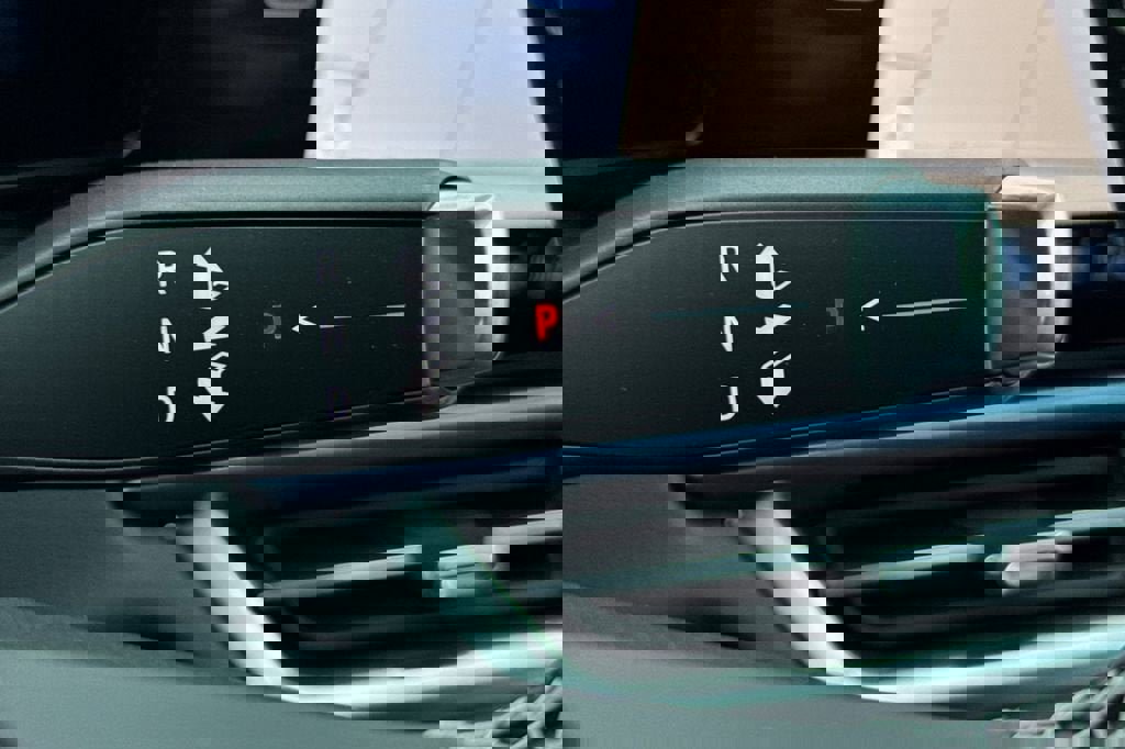 New 2026 Chevrolet Equinox EV LT image 22