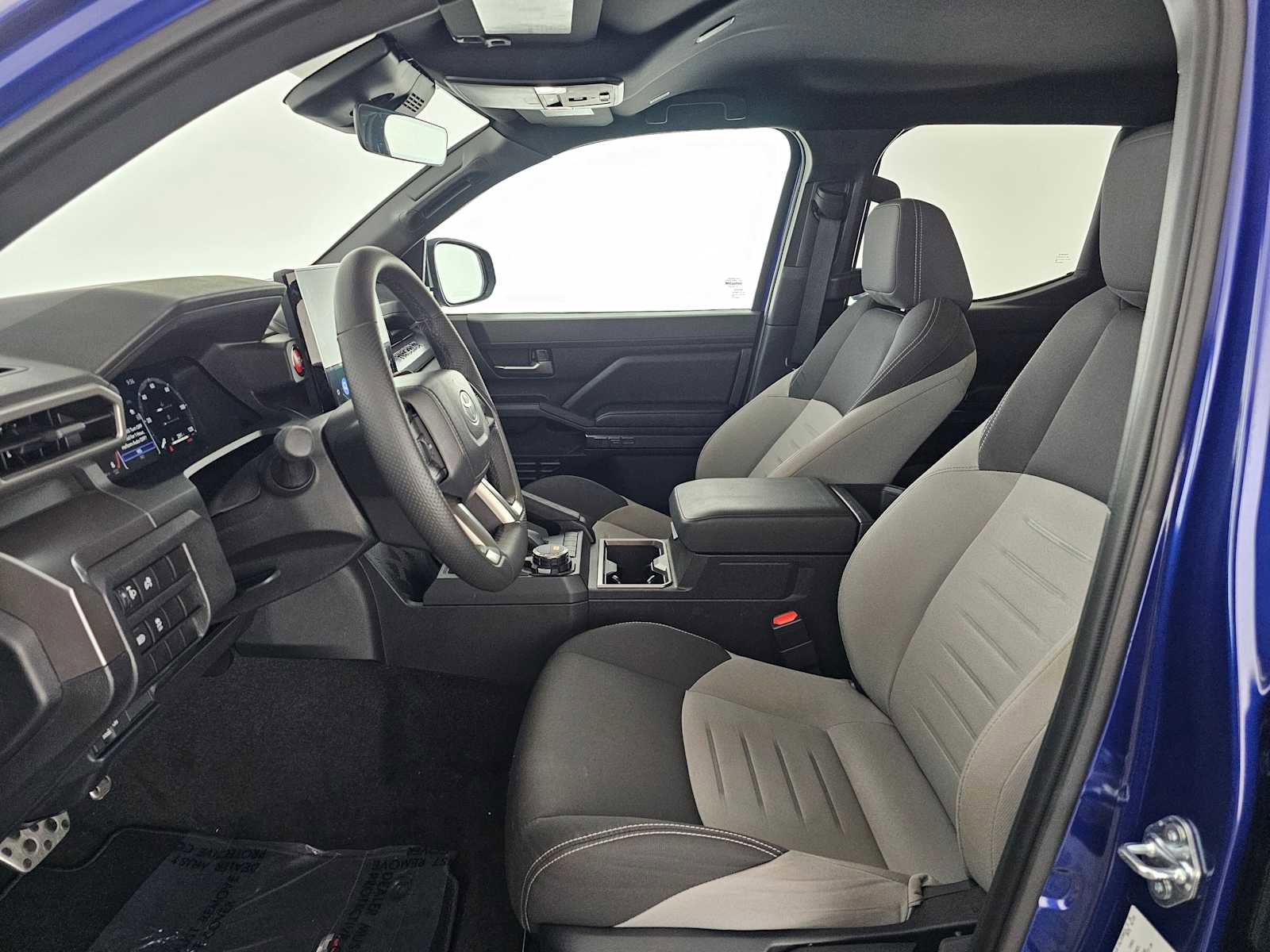 Used 2025 Toyota Tacoma TRD Sport image 21