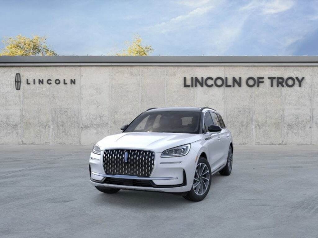 New 2025 Lincoln Corsair Grand Touring w/ Equipment Group 302A image 24