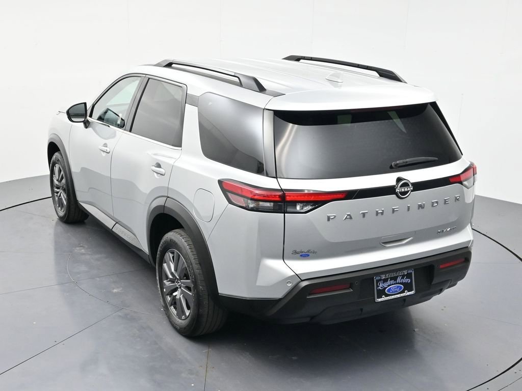 Used 2024 Nissan Pathfinder SV AWD/4WD image 45