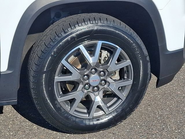 Used 2023 GMC Acadia SLE w/ Driver Convenience Package FWD image 8
