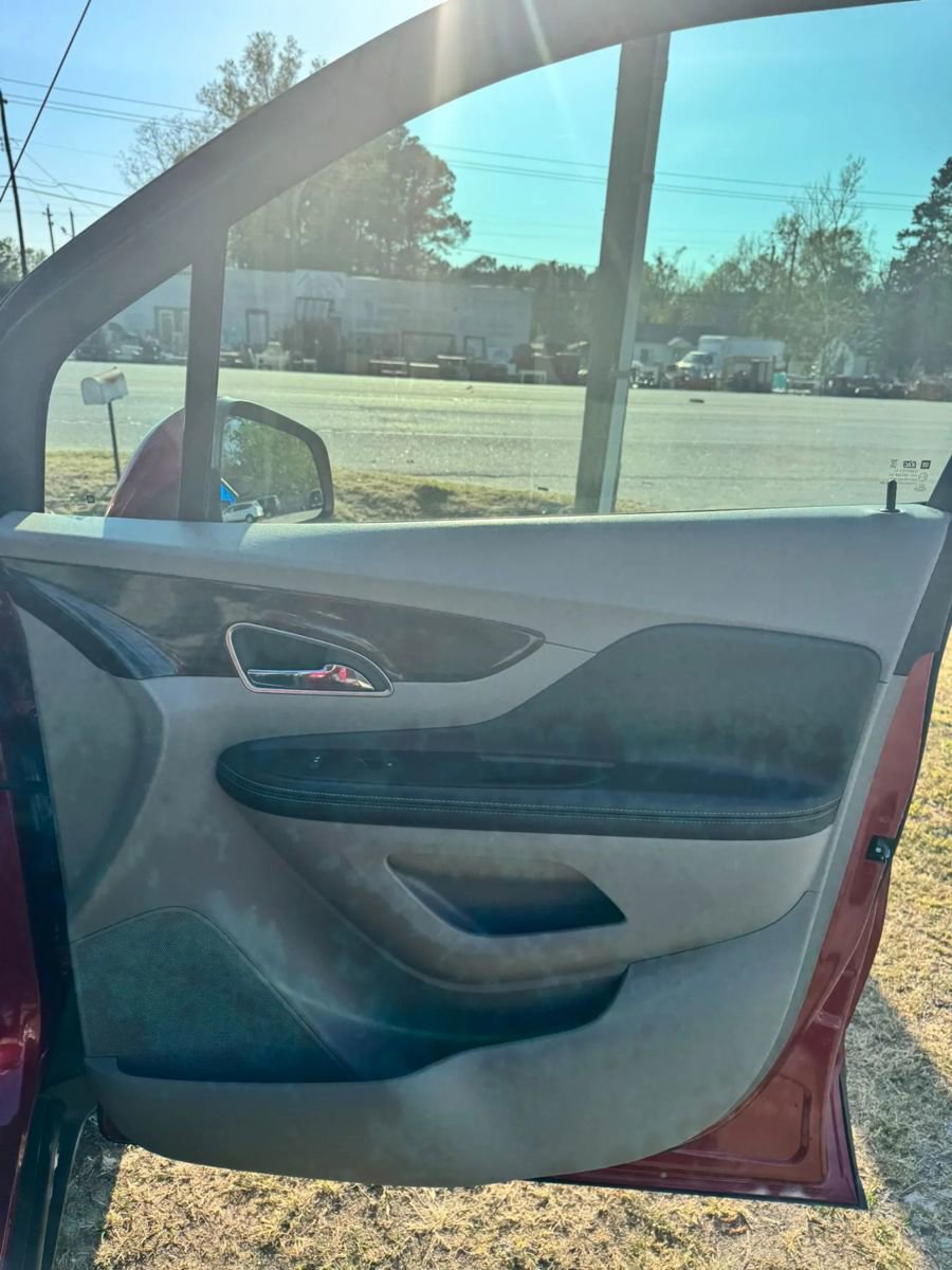 Used 2014 Buick Encore Convenience image 17