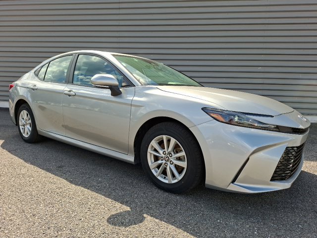 Used 2025 Toyota Camry LE w/ Convenience Package