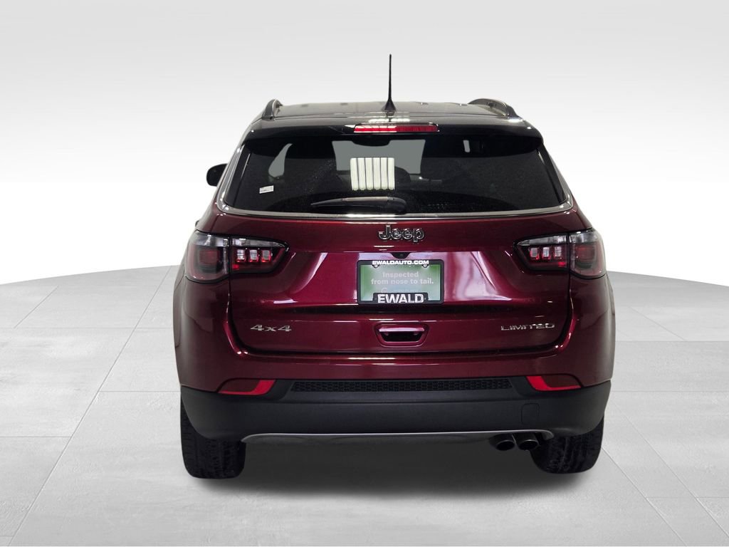 Used 2022 Jeep Compass Limited image 5