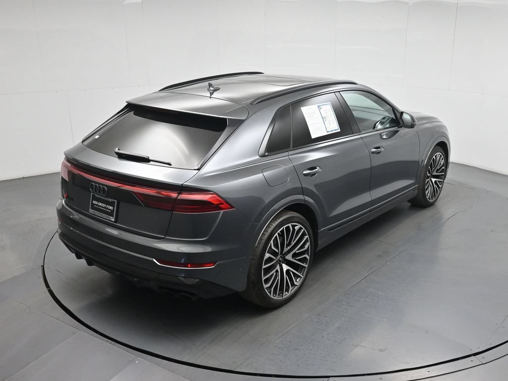 Used 2025 Audi SQ8 Premium Plus AWD/4WD image 36