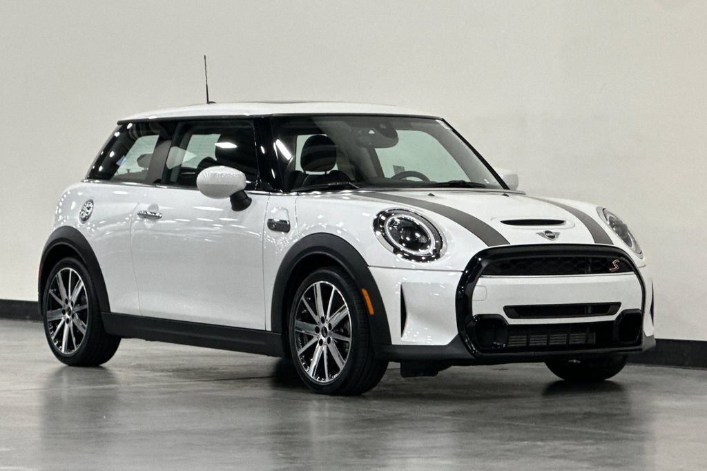 Certified 2024 MINI Cooper S w/ Signature Upholstery Package FWD image 2