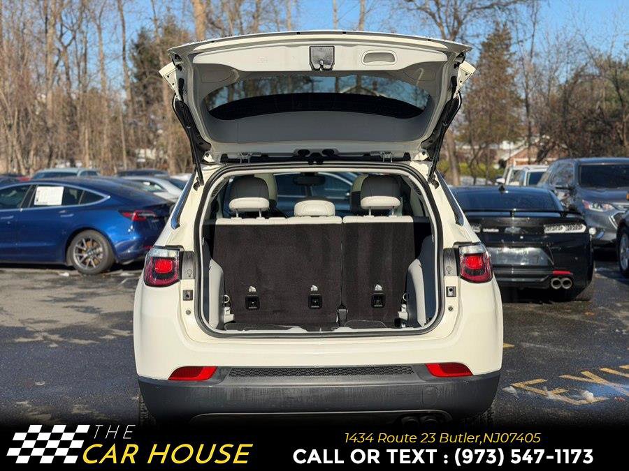 Used 2018 Jeep Compass Limited w/ Navigation Group image 20