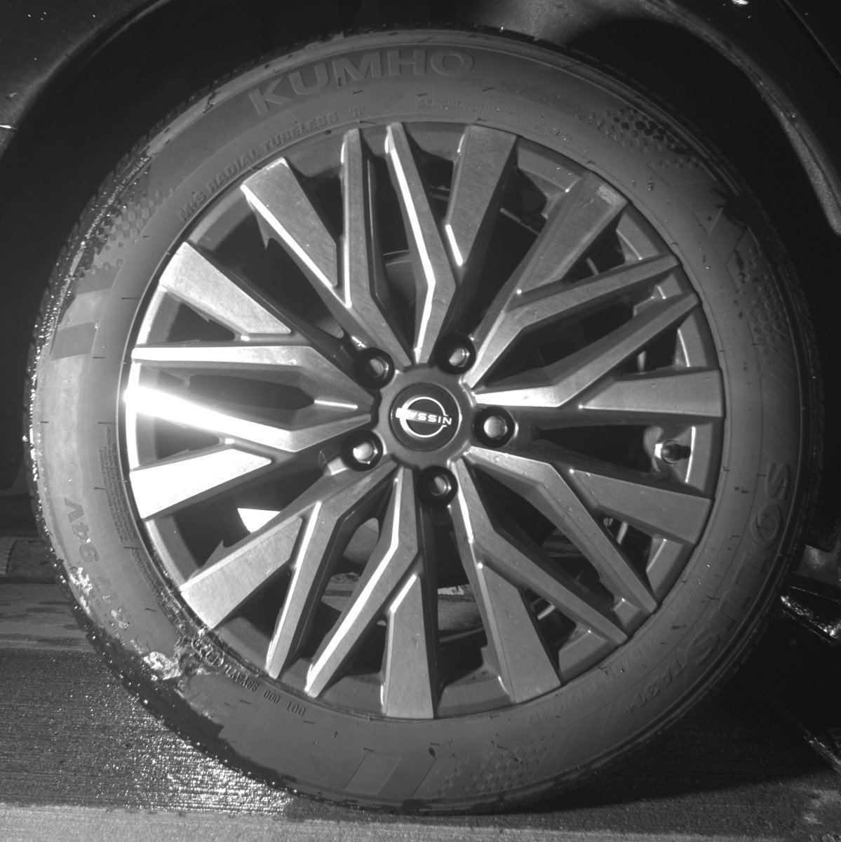 Used 2025 Nissan Altima 2.5 SV image 15