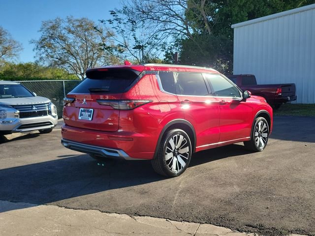 New 2025 Mitsubishi Outlander SEL image 6