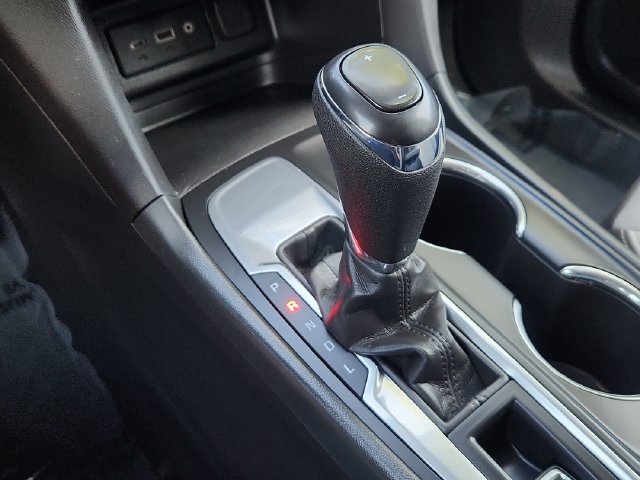 Used 2020 Chevrolet Equinox LS w/ LS Convenience Package FWD image 42