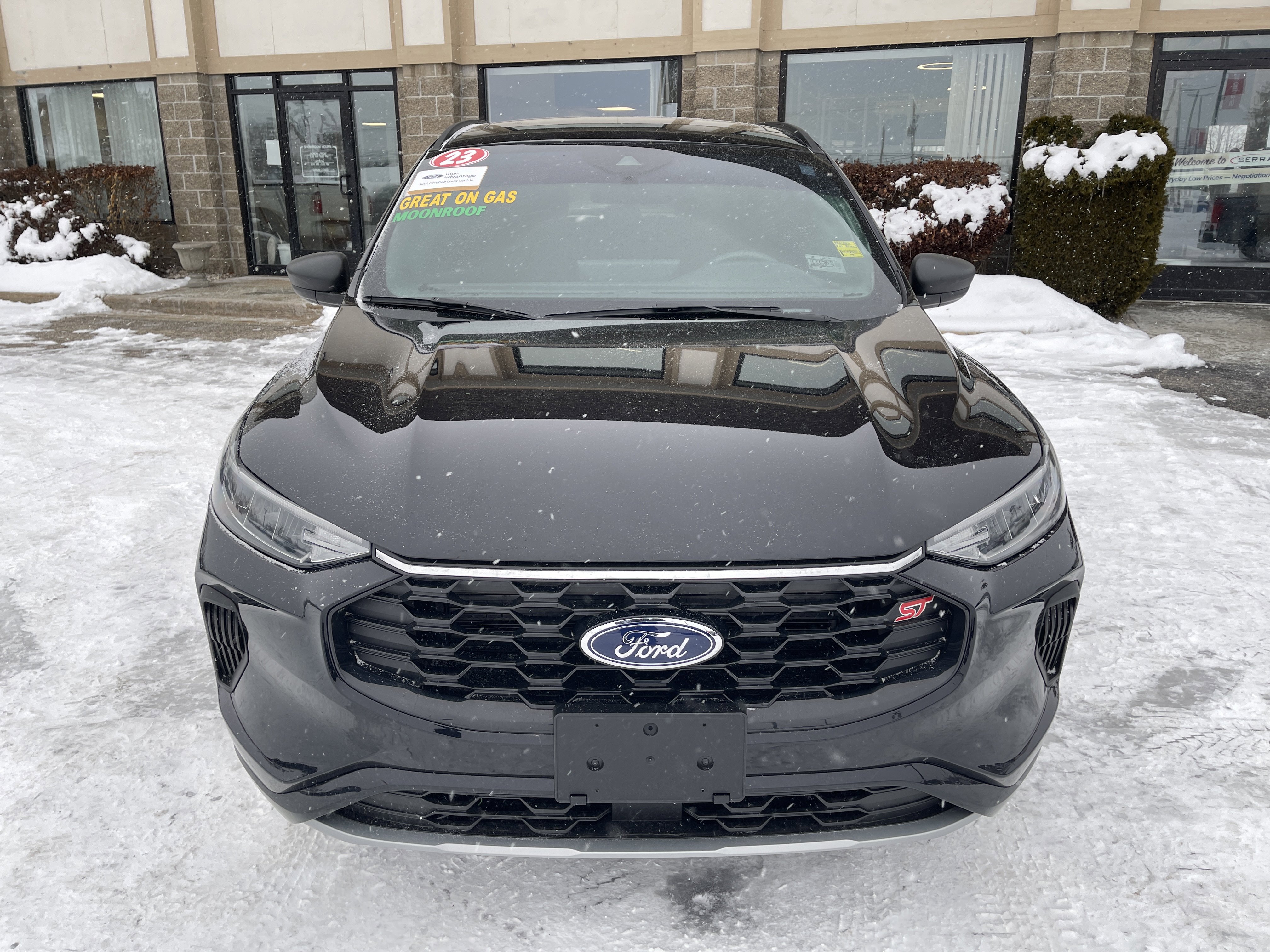 Certified 2023 Ford Escape ST-Line w/ Tech Pack #1 image 9