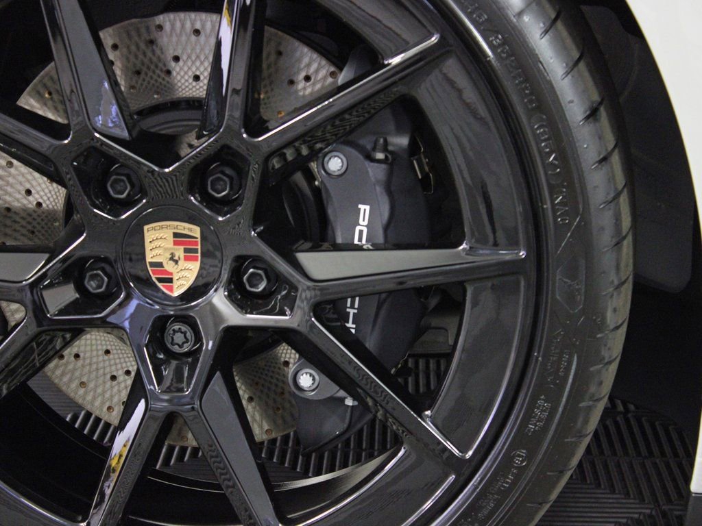 Used 2026 Porsche 911 Carrera image 42