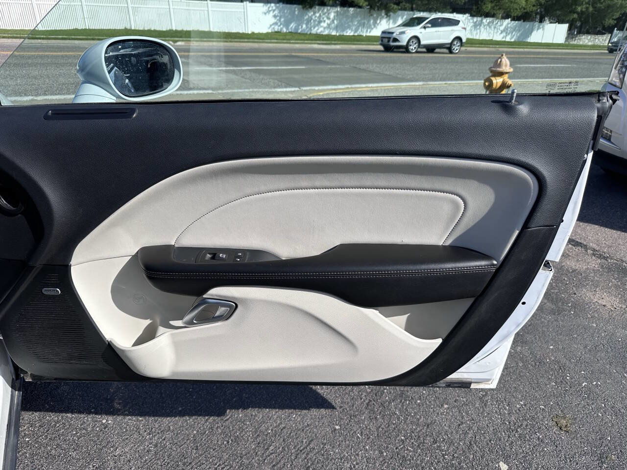 Used 2017 Dodge Challenger R/T image 15