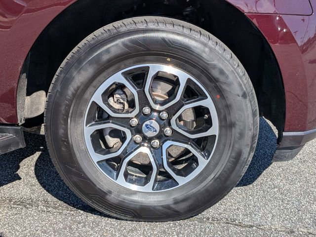 Used 2024 Ford Expedition Max XLT image 10