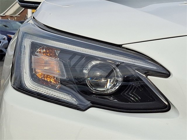 Used 2021 Subaru Outback Premium image 9