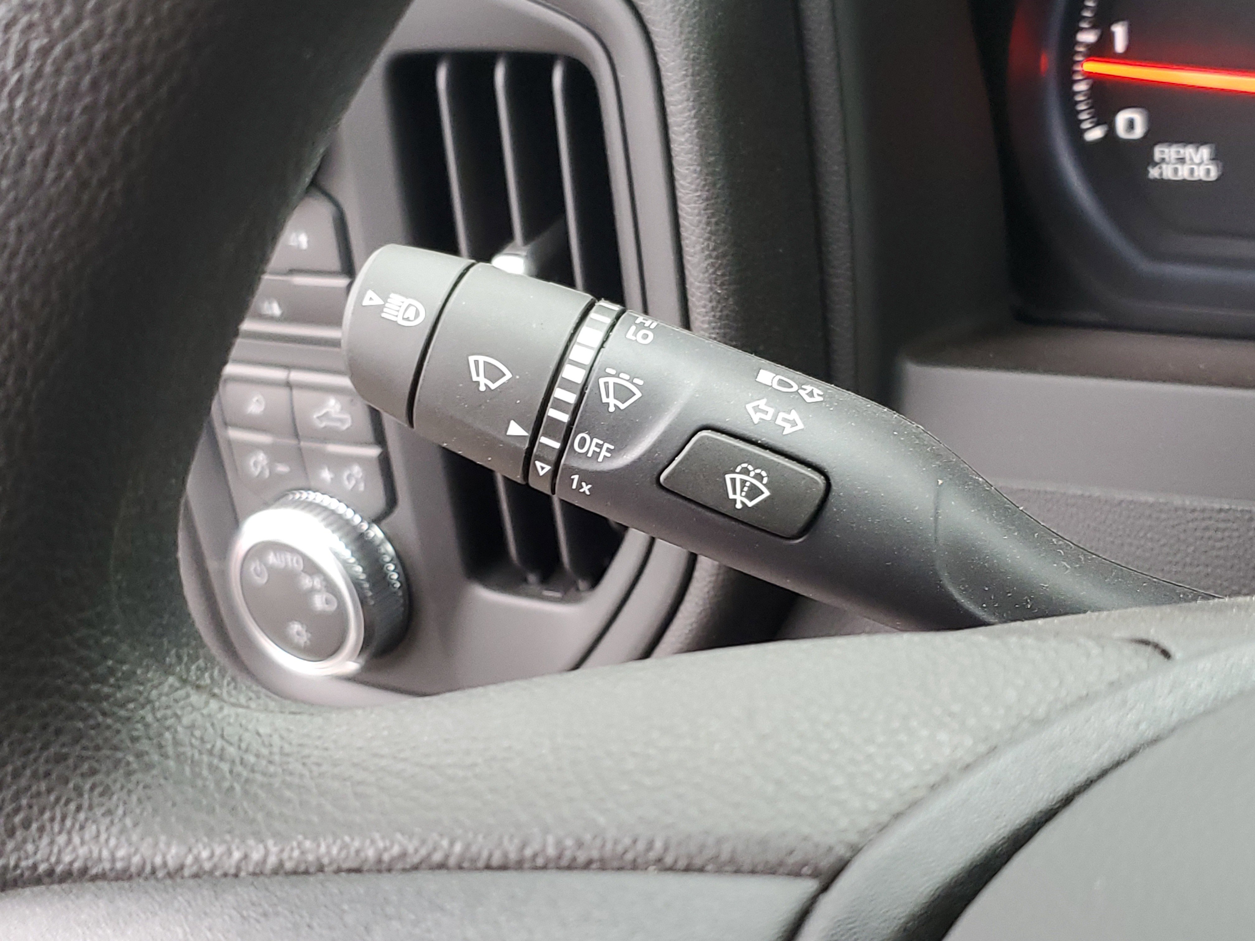 New 2025 GMC Sierra 3500 Pro w/ Convenience Package image 15