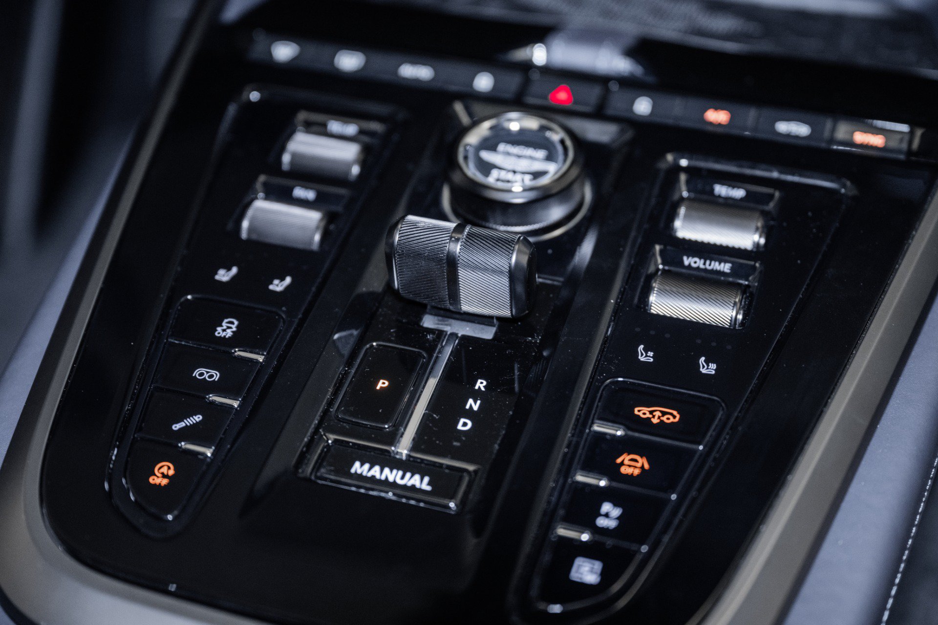 New 2025 Aston Martin DBX 707 AWD/4WD image 37