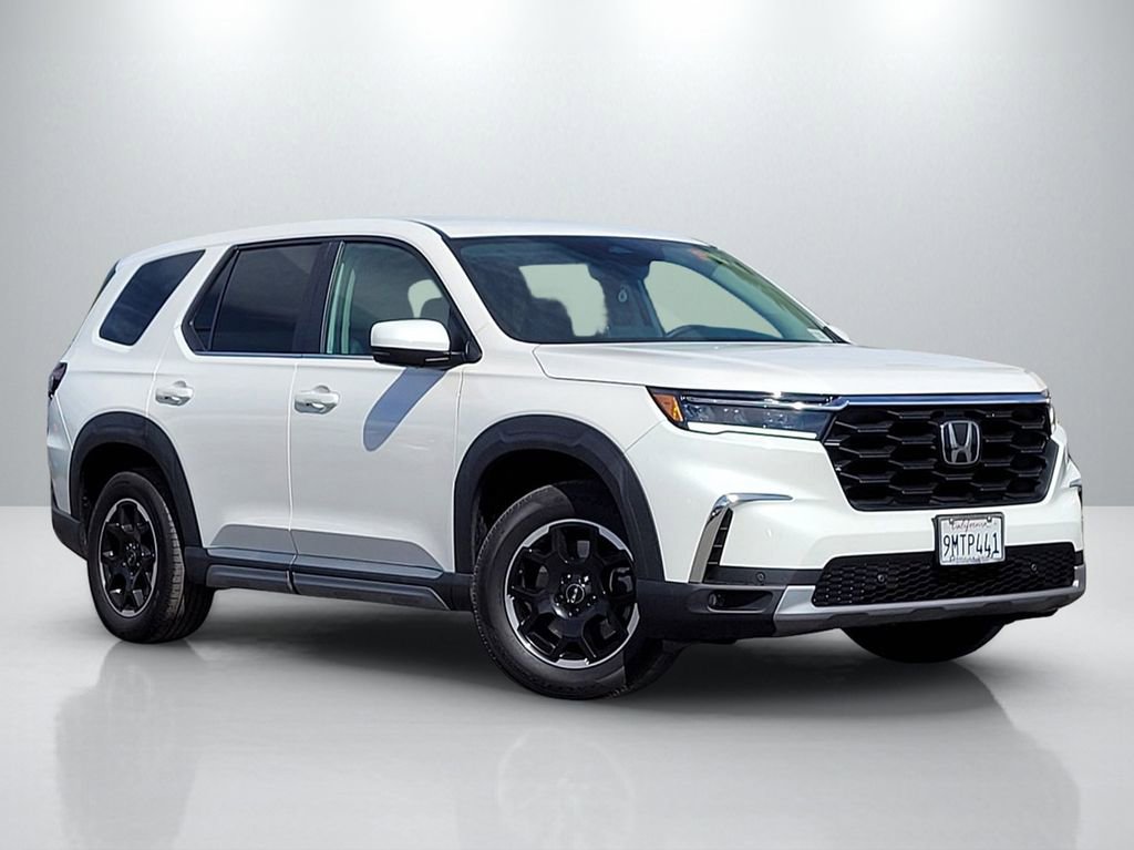 Used 2025 Honda Pilot EX-L image 1