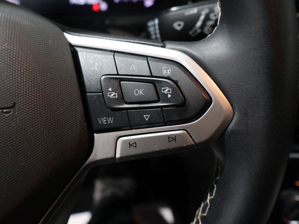 Used 2024 Volkswagen Taos S image 33