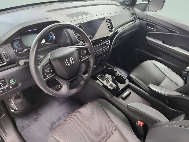 Used 2021 Honda Pilot Black Edition image 28