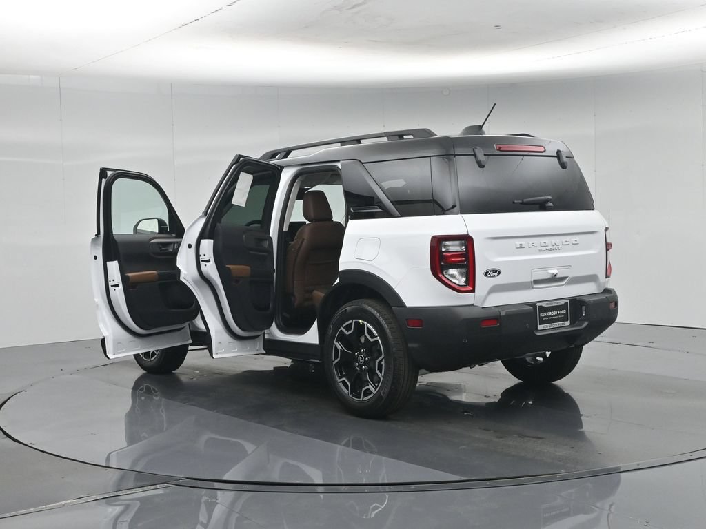 New 2026 Ford Bronco Sport Outer Banks w/ Outer Banks Tech Package+ AWD/4WD image 32