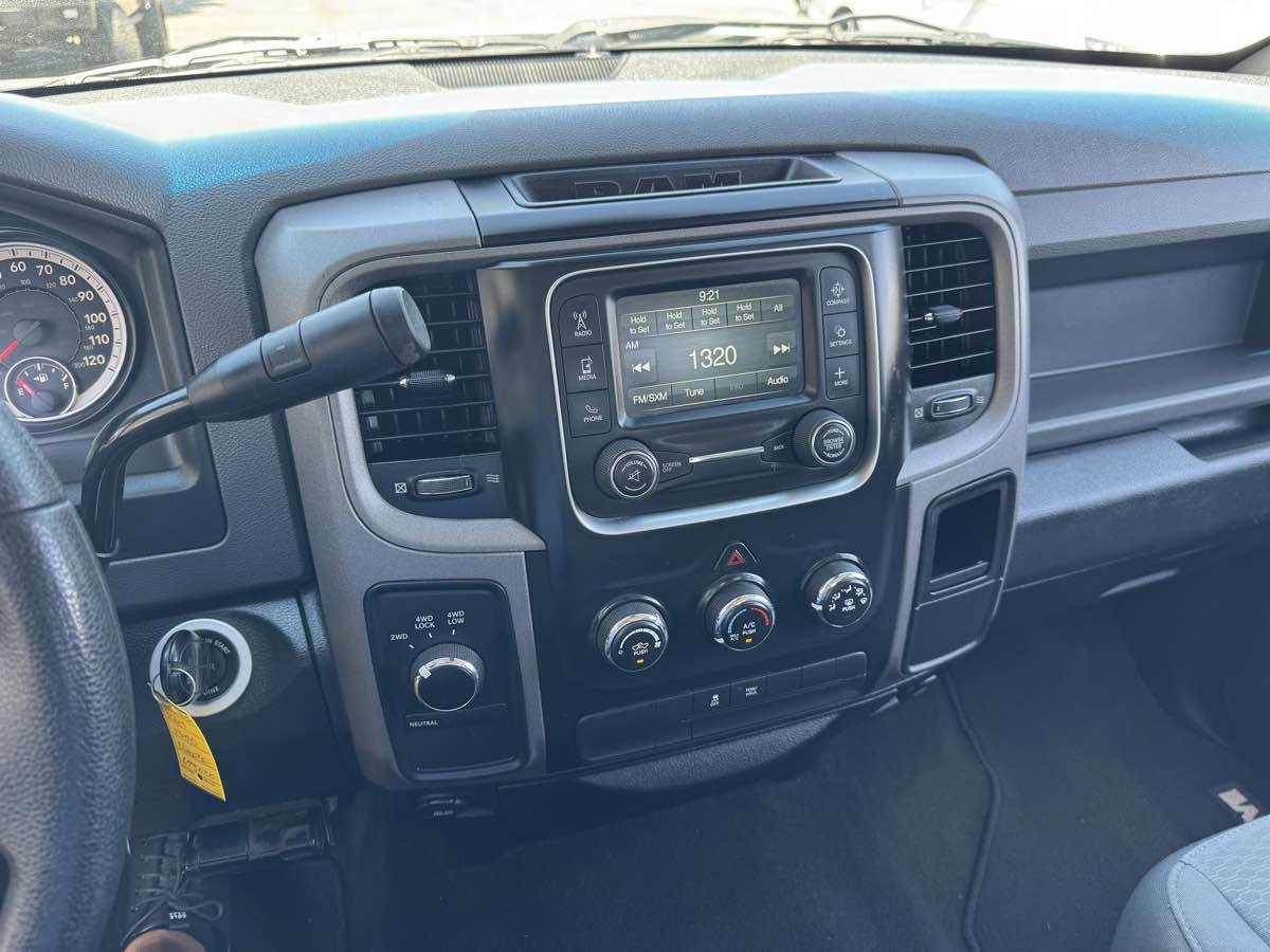 Used 2015 RAM 1500 Express AWD/4WD image 27