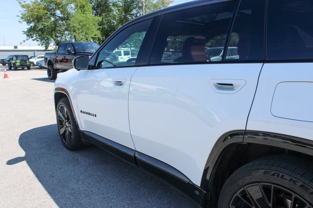 Used 2024 Jeep Wagoneer Limited AWD/4WD image 47
