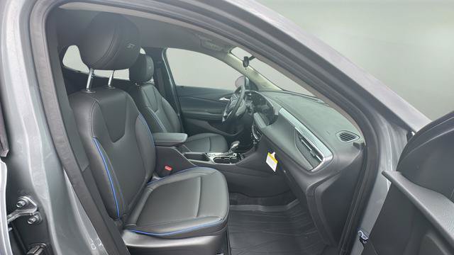 New 2026 Buick Encore GX Sport Touring w/ Comfort Package FWD image 18