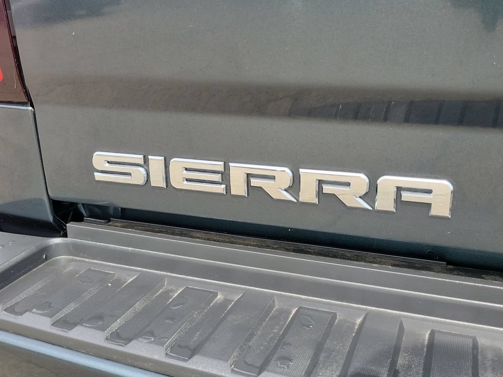 Used 2018 GMC Sierra 3500 Denali w/ Duramax Plus Package AWD/4WD image 7
